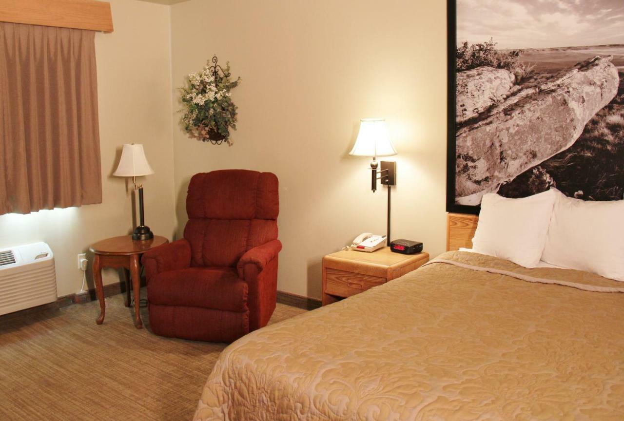 Homestead Inn And Suites Hardin Buitenkant foto