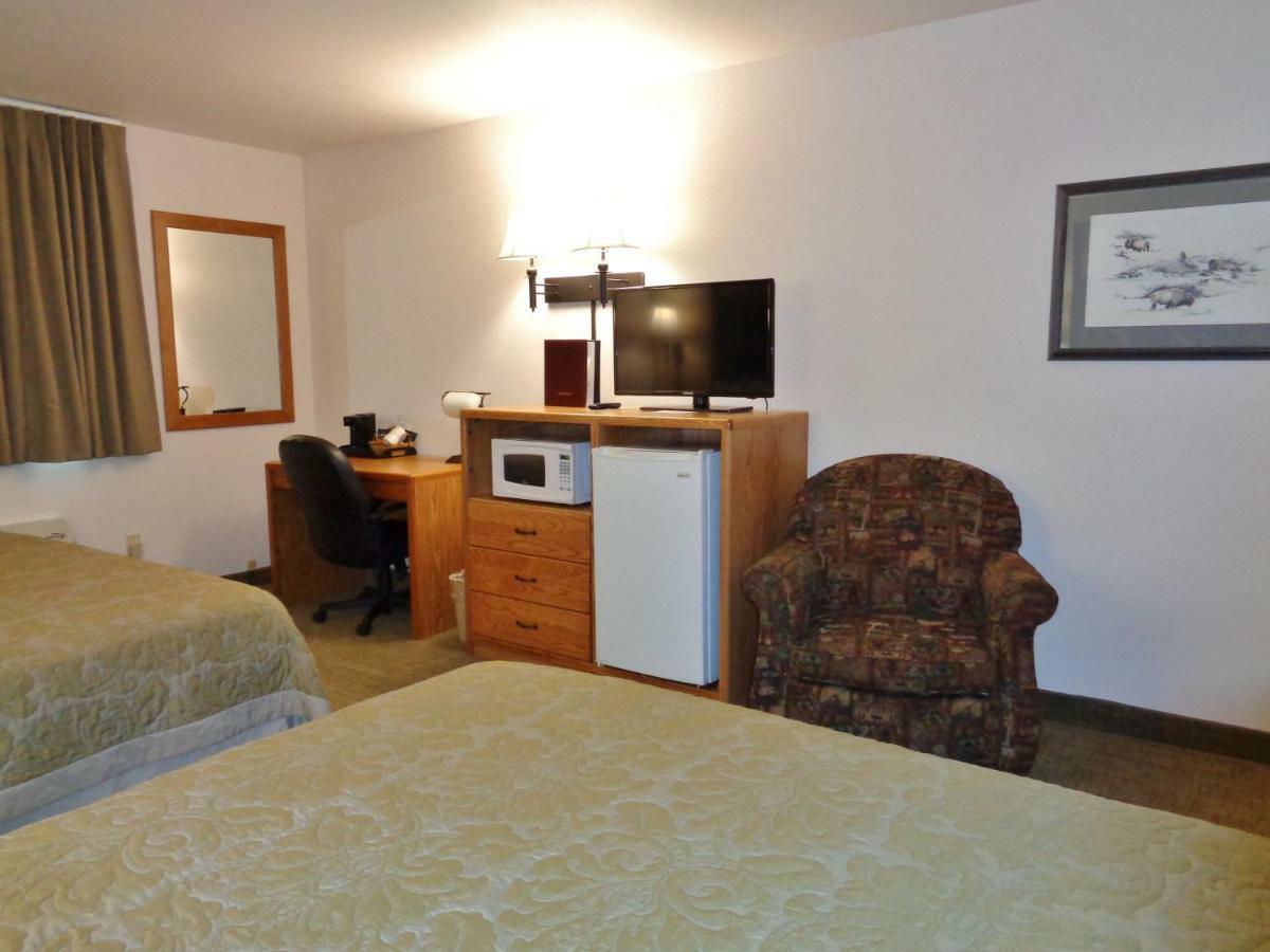 Homestead Inn And Suites Hardin Buitenkant foto